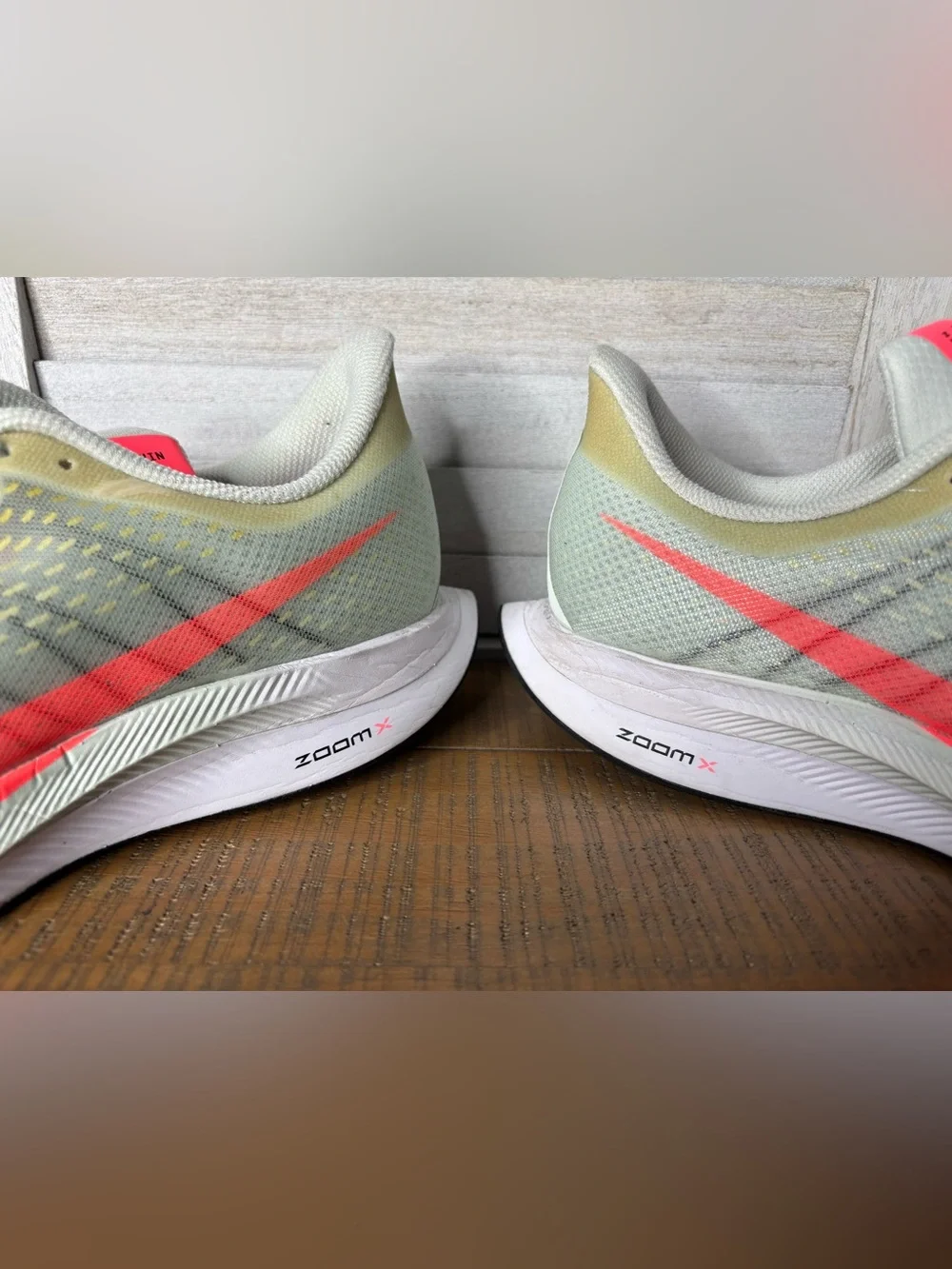Nike Zoom Pegasus 35 Turbo Barely Grey Hot Punch Running Shoes Men’s Size 11
